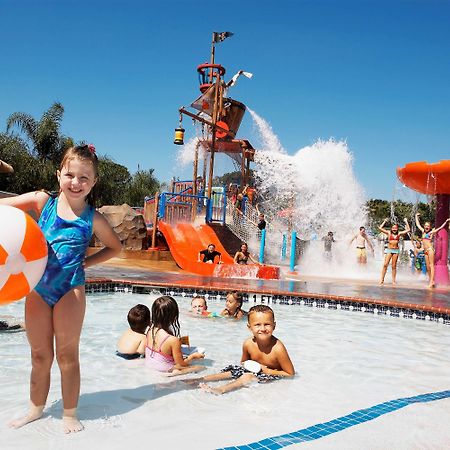 Howard Johnson By Wyndham Anaheim Hotel & Water Playground Kemudahan gambar